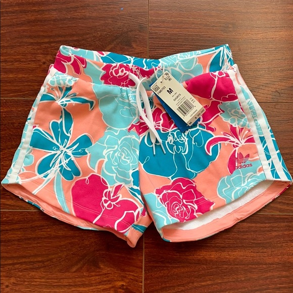 Adidas Girls Short - Picture 2 of 2